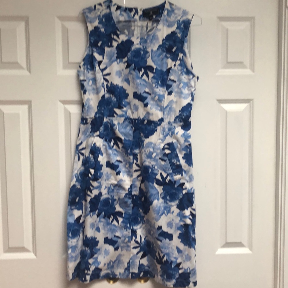 The English Sports Shop dress from Bermuda